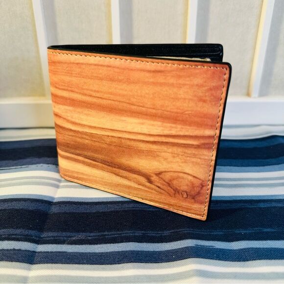 Arcpress Wallet - Picture 1 of 10
